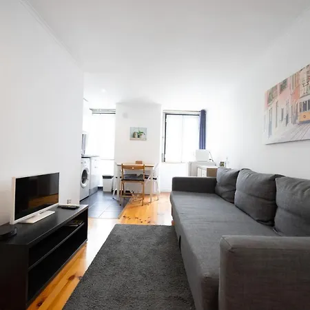 Apartment In Castelo