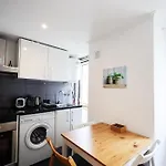 Apartment In Castelo Lissabon
